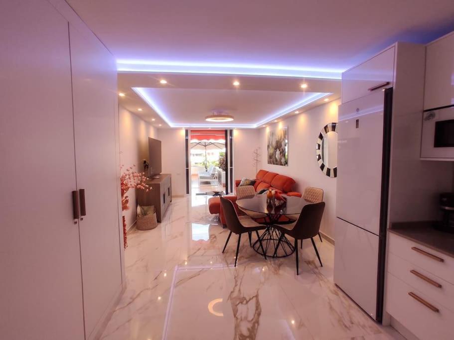 Parque Santiago I Stunning Brand New Apt 2 Bedroom Playa De Las Americas Bagian luar foto